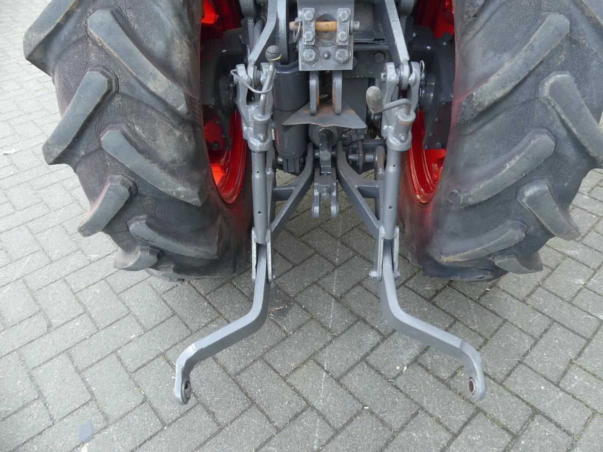 Tracteur agricole Fendt Farmer 203V