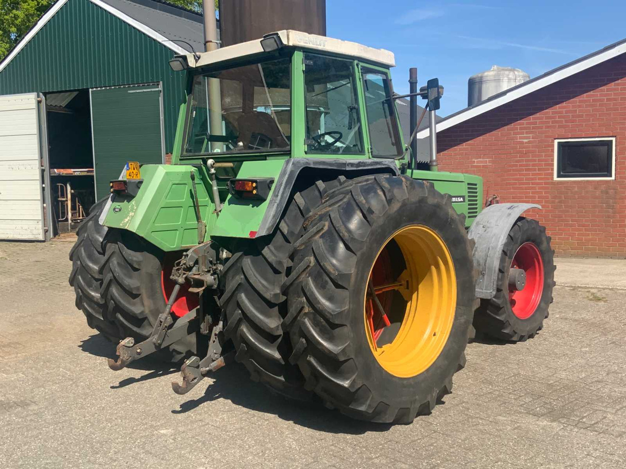 Tracteur agricole Fendt Farmer 311 LSA