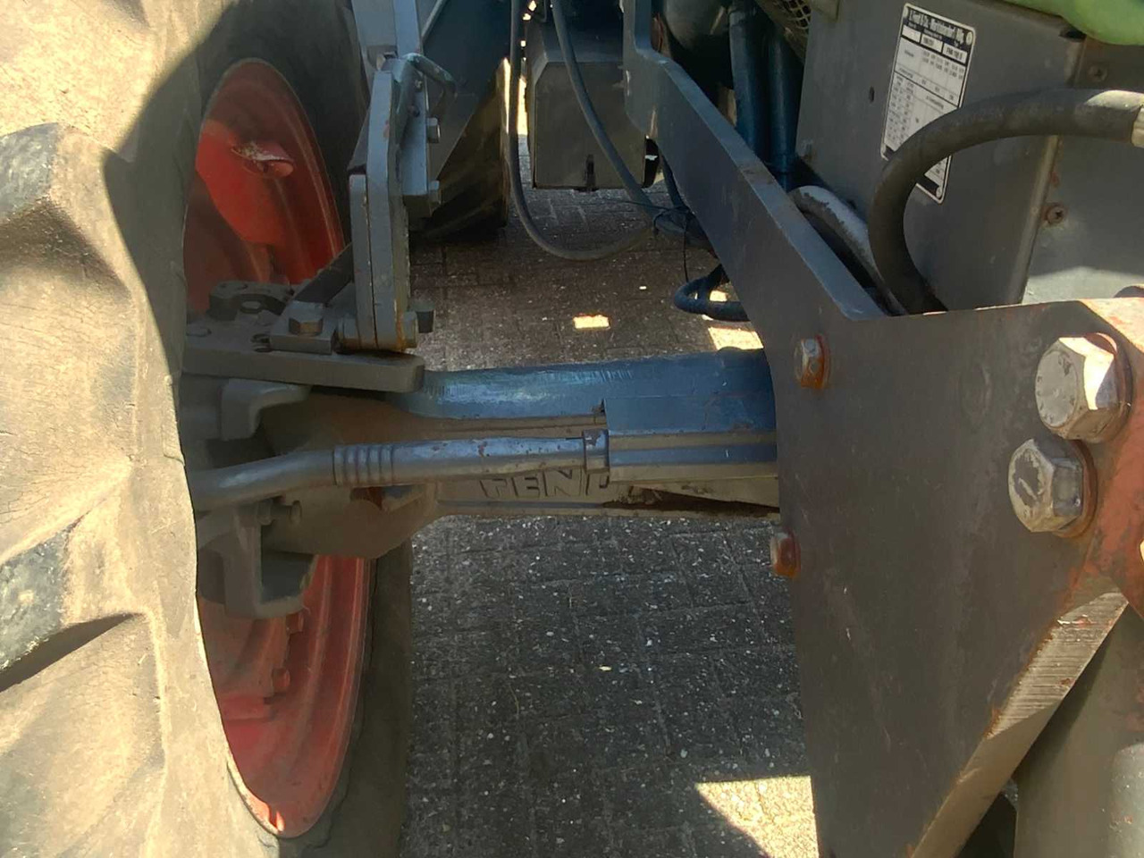 Tracteur agricole Fendt Farmer 311 LSA