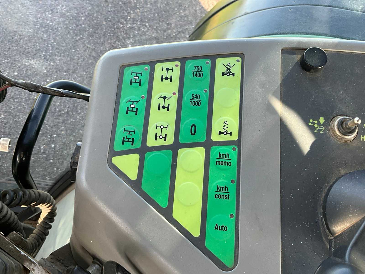 Tracteur agricole Fendt Favorit 512C Turboshift