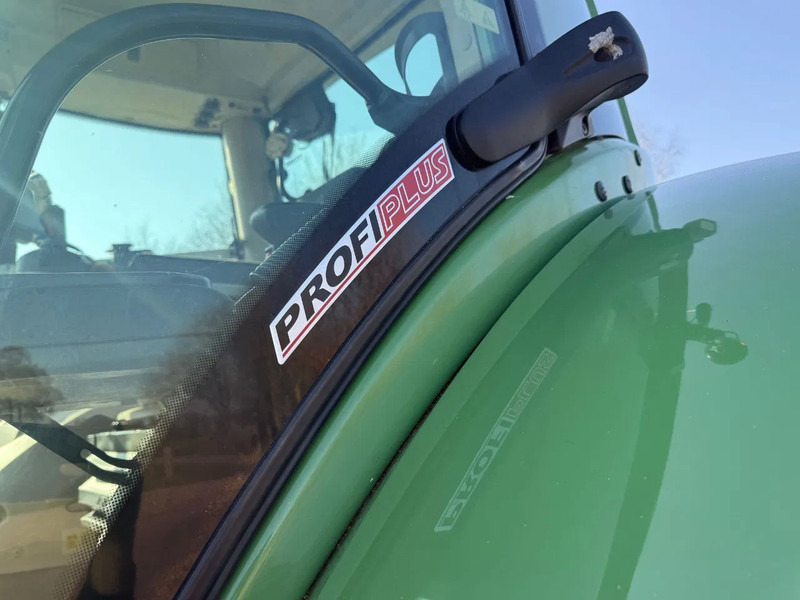 Tracteur agricole Fendt Vario 828 Profi plus 50 KM Vario 828 Profi plus 50 KM