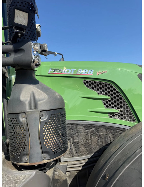 Tracteur agricole Fendt Vario 828 Profi plus 50 KM Vario 828 Profi plus 50 KM