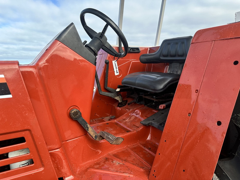 Tracteur agricole Fiat 100-90 DT