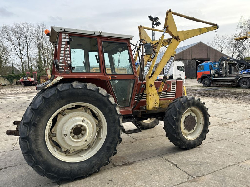 Tracteur agricole Fiat 1080 EDT Front loader
