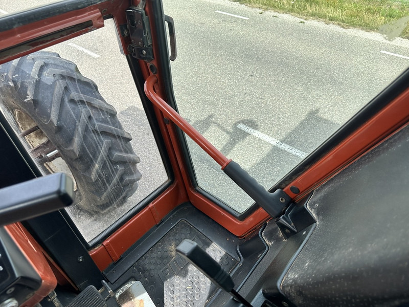 Tracteur agricole Fiat 160-90 DT