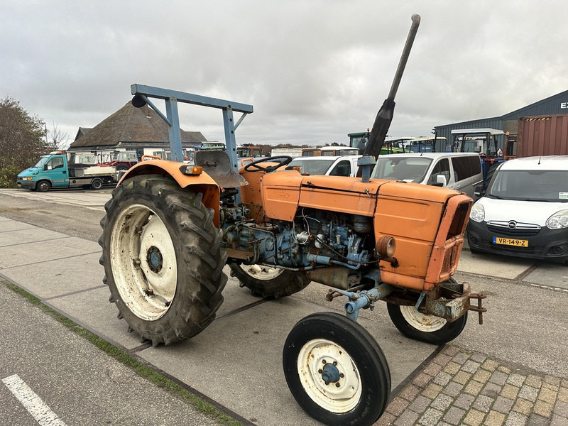 Tracteur agricole Fiat 415