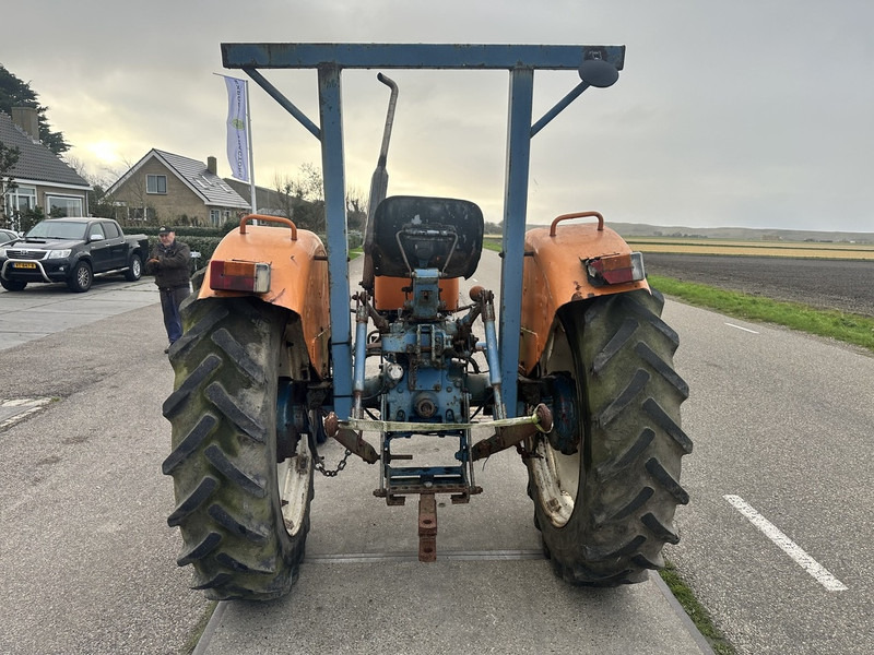 Tracteur agricole Fiat 415