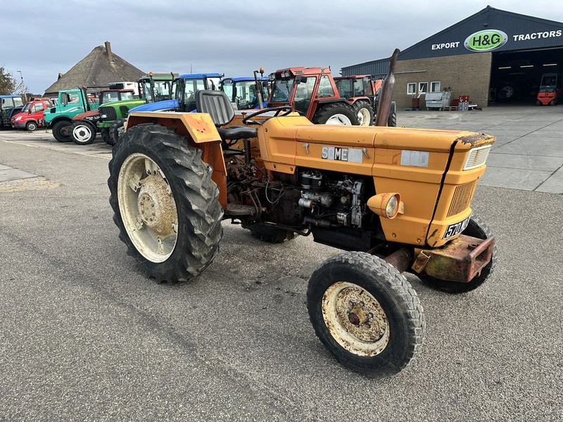 Tracteur agricole Fiat 640