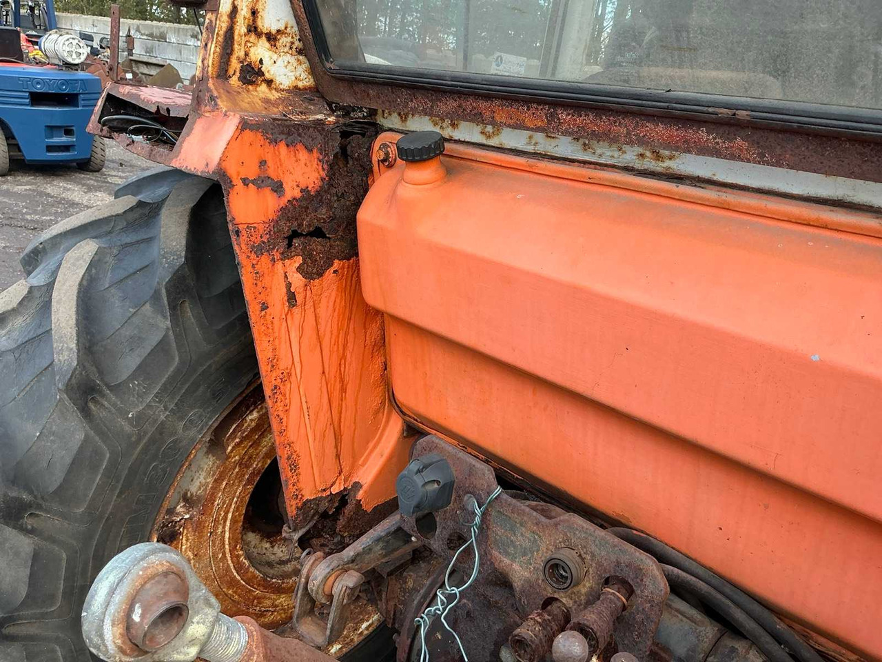 Tracteur agricole Fiat 780/8