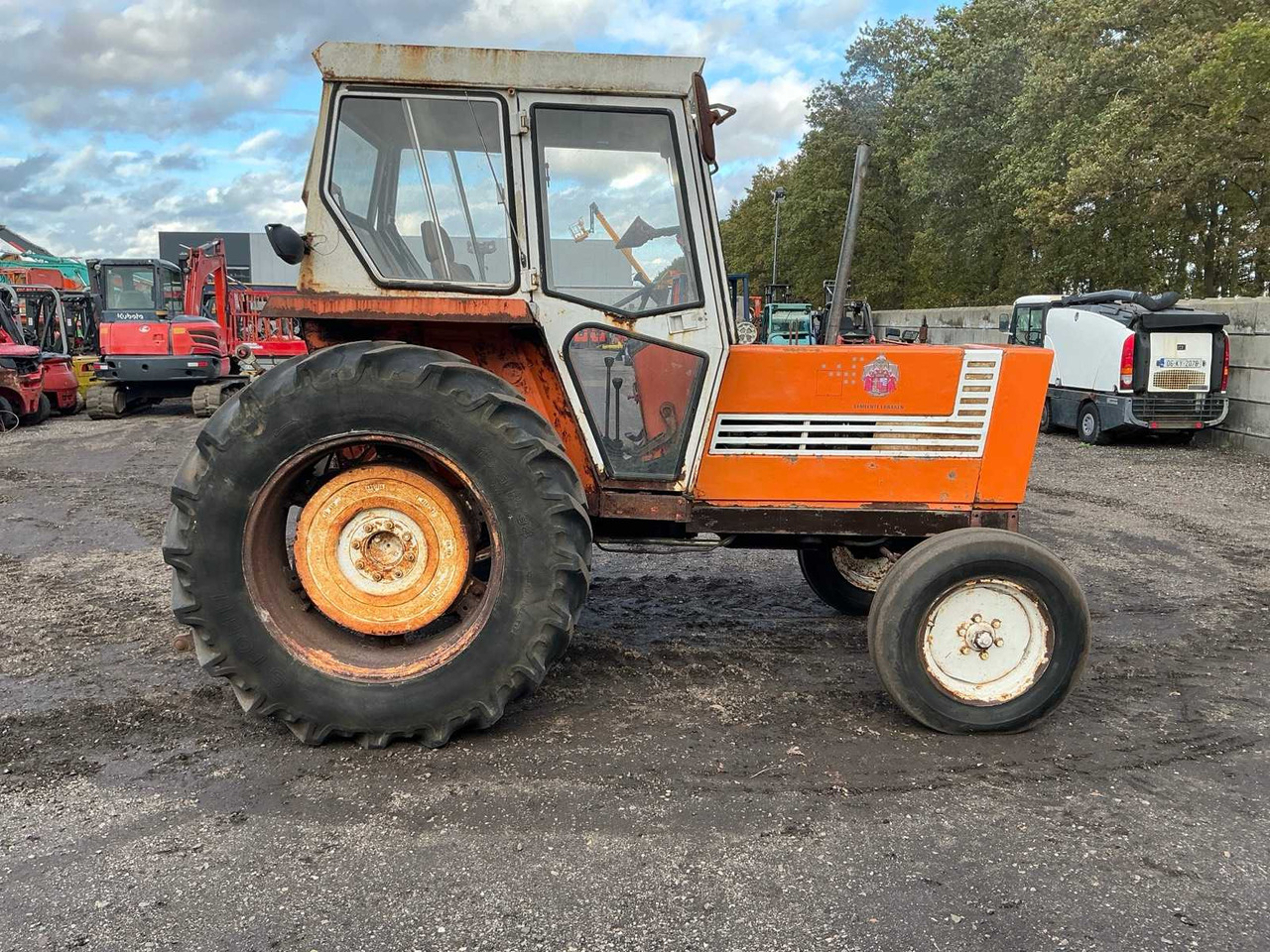 Tracteur agricole Fiat 780/8