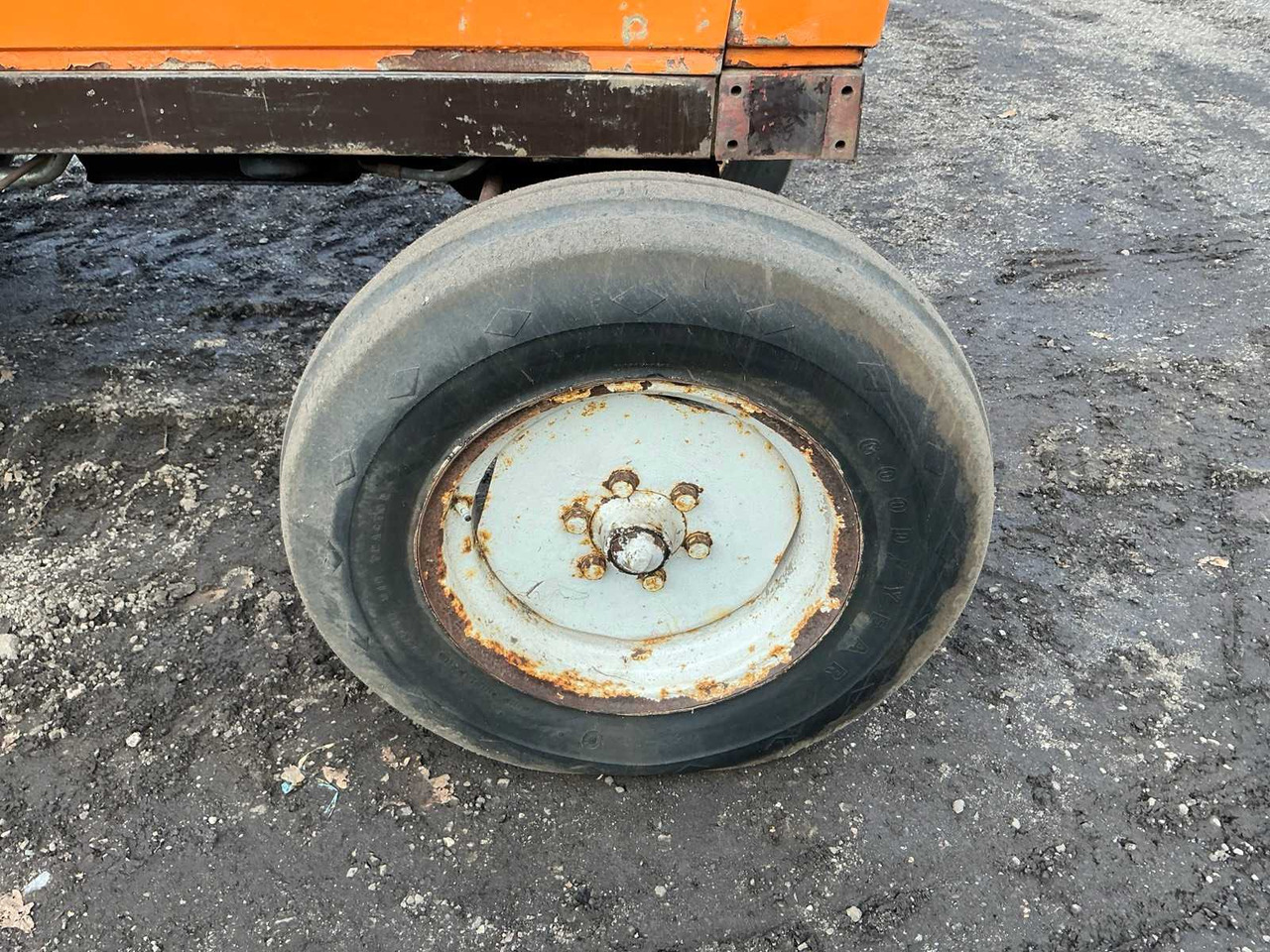 Tracteur agricole Fiat 780/8