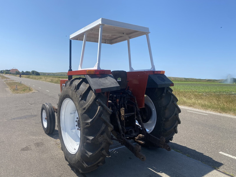 Tracteur agricole Fiat 80-66