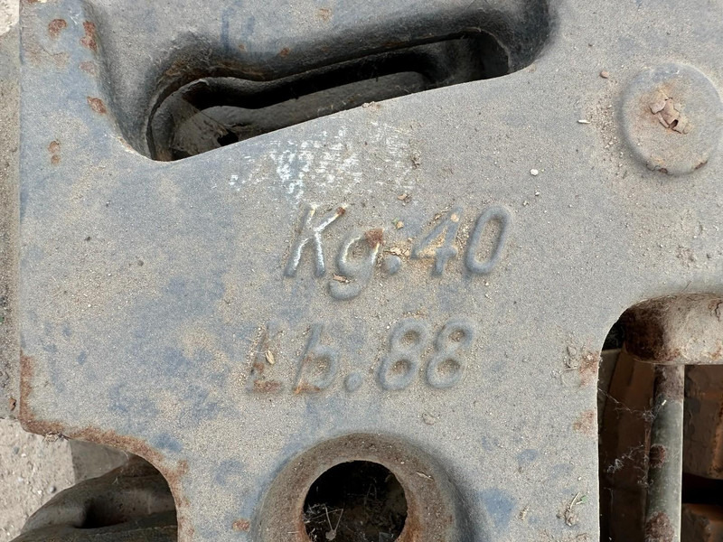 Tracteur agricole Fiat Gewichten Front weights / Wheel weights