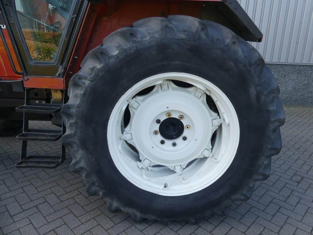 Tracteur agricole Fiat New Holland 180-90 4WD