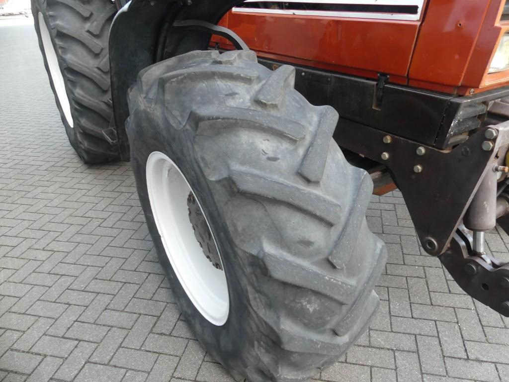 Tracteur agricole Fiat New Holland 180-90 4WD