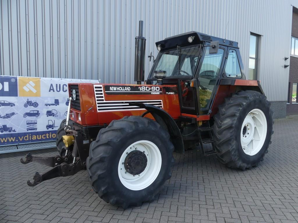 Tracteur agricole Fiat New Holland 180-90 4WD