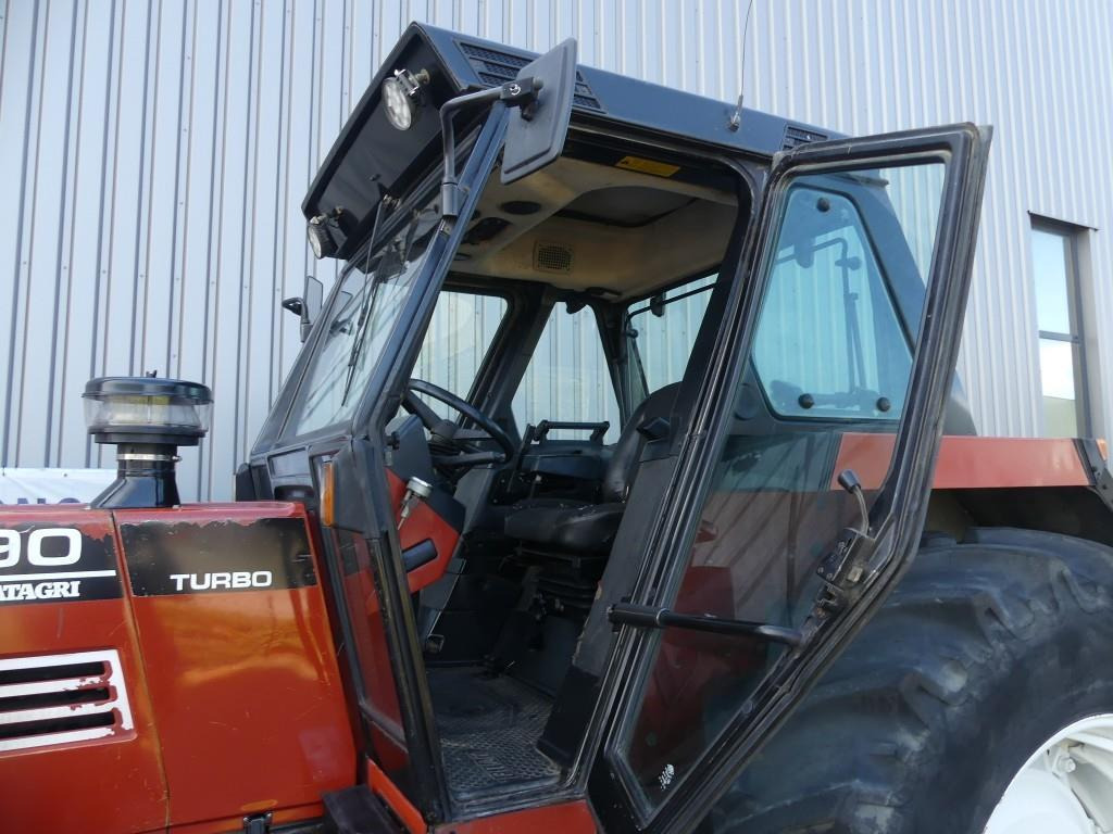 Tracteur agricole Fiat New Holland 180-90 4WD