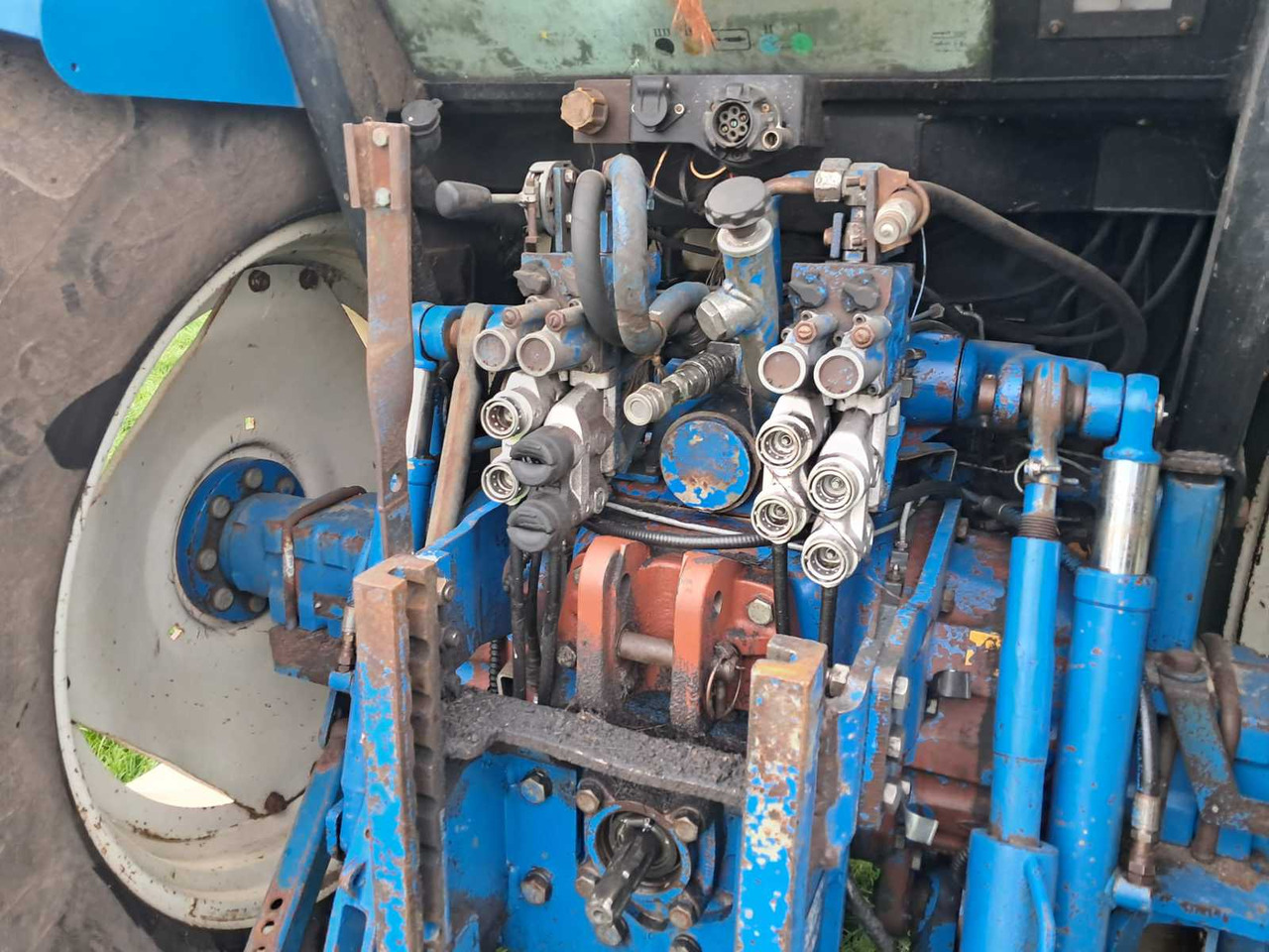 Tracteur agricole Ford