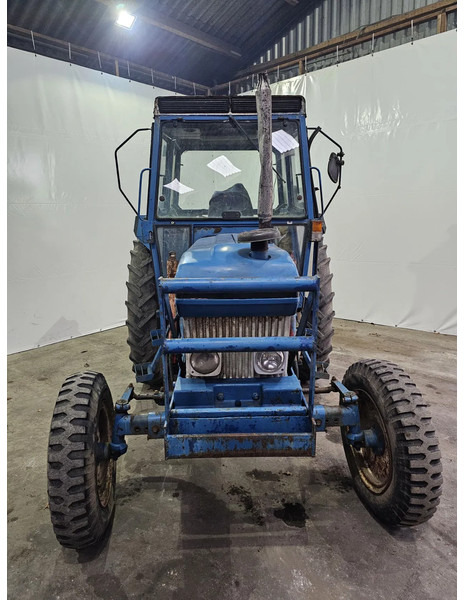 Tracteur agricole Ford 6610