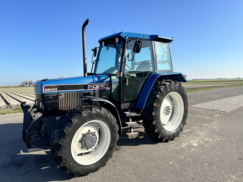 Tracteur agricole Ford 6640 SL