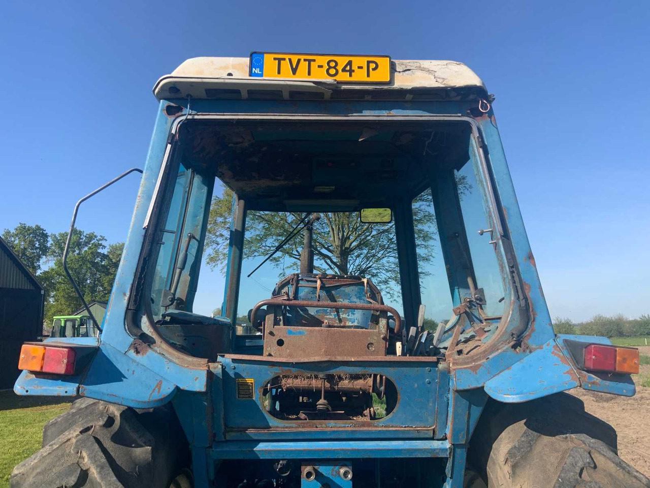 Tracteur agricole Ford 7700