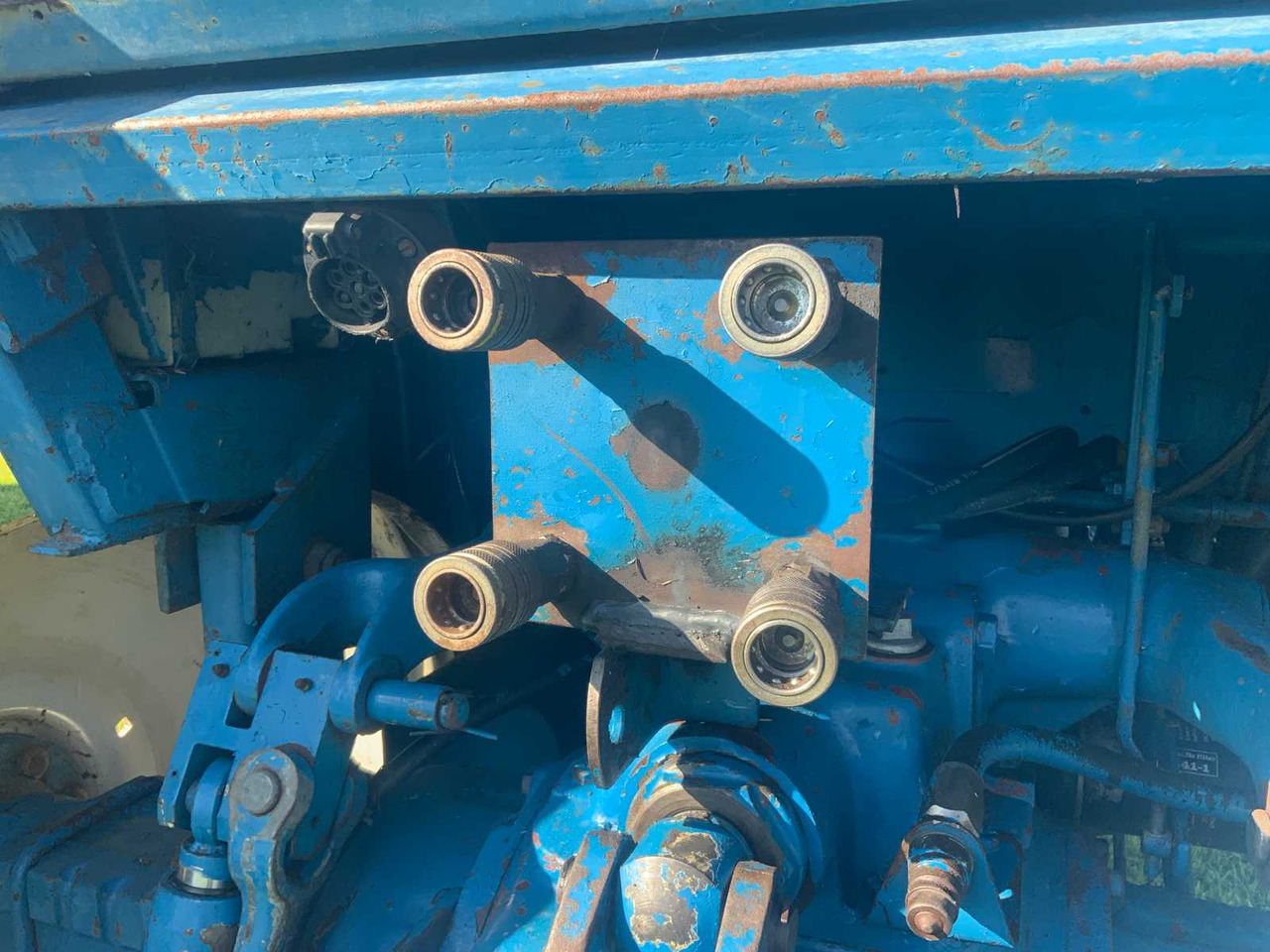 Tracteur agricole Ford 7700