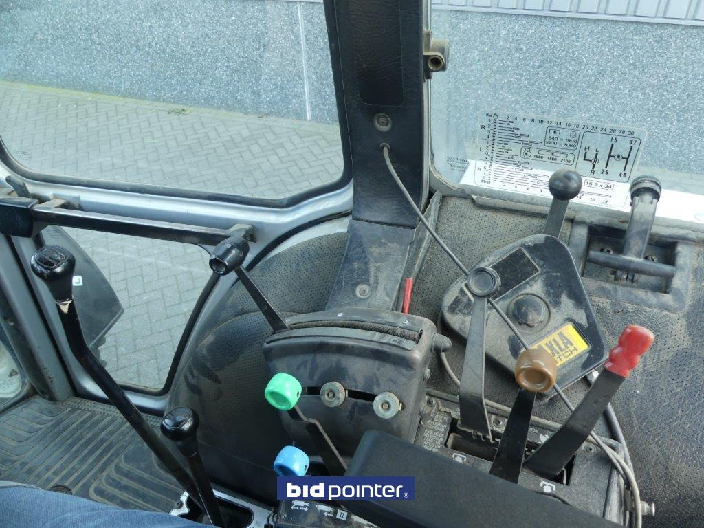 Tracteur agricole Ford 7810 Silver Jubilee