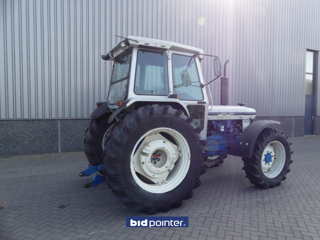 Tracteur agricole Ford 7810 Silver Jubilee