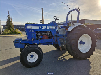 Tracteur agricole  Ford 8600