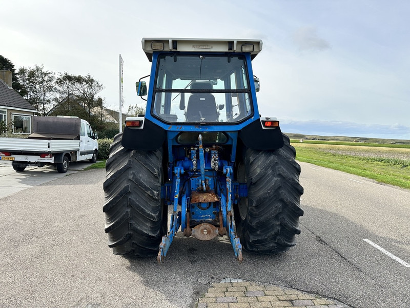 Tracteur agricole Ford TW-35