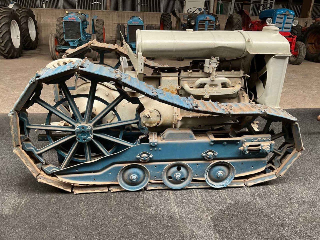 Tracteur agricole Fordson F Crawler