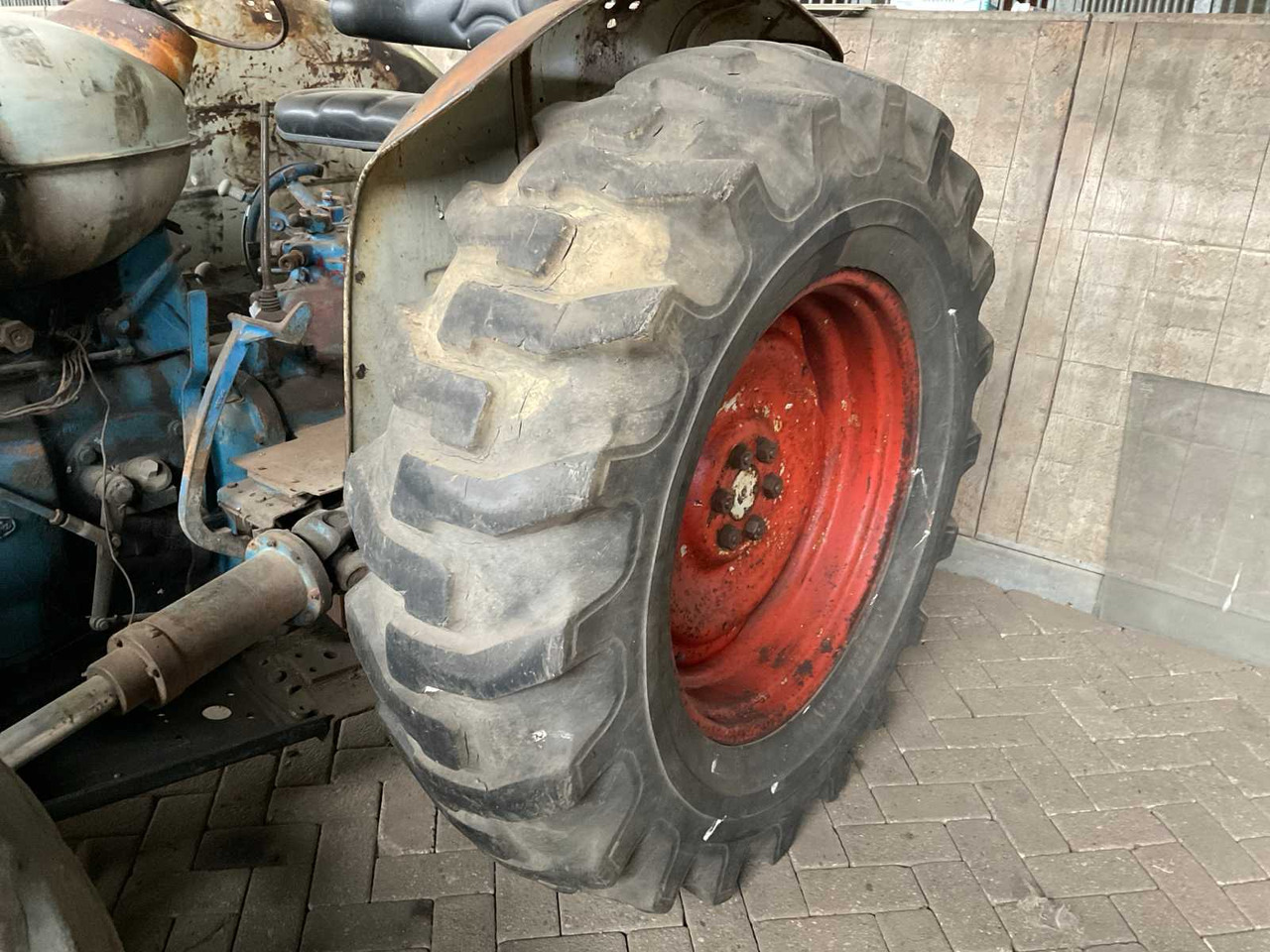 Tracteur agricole Fordson Major County Super 4