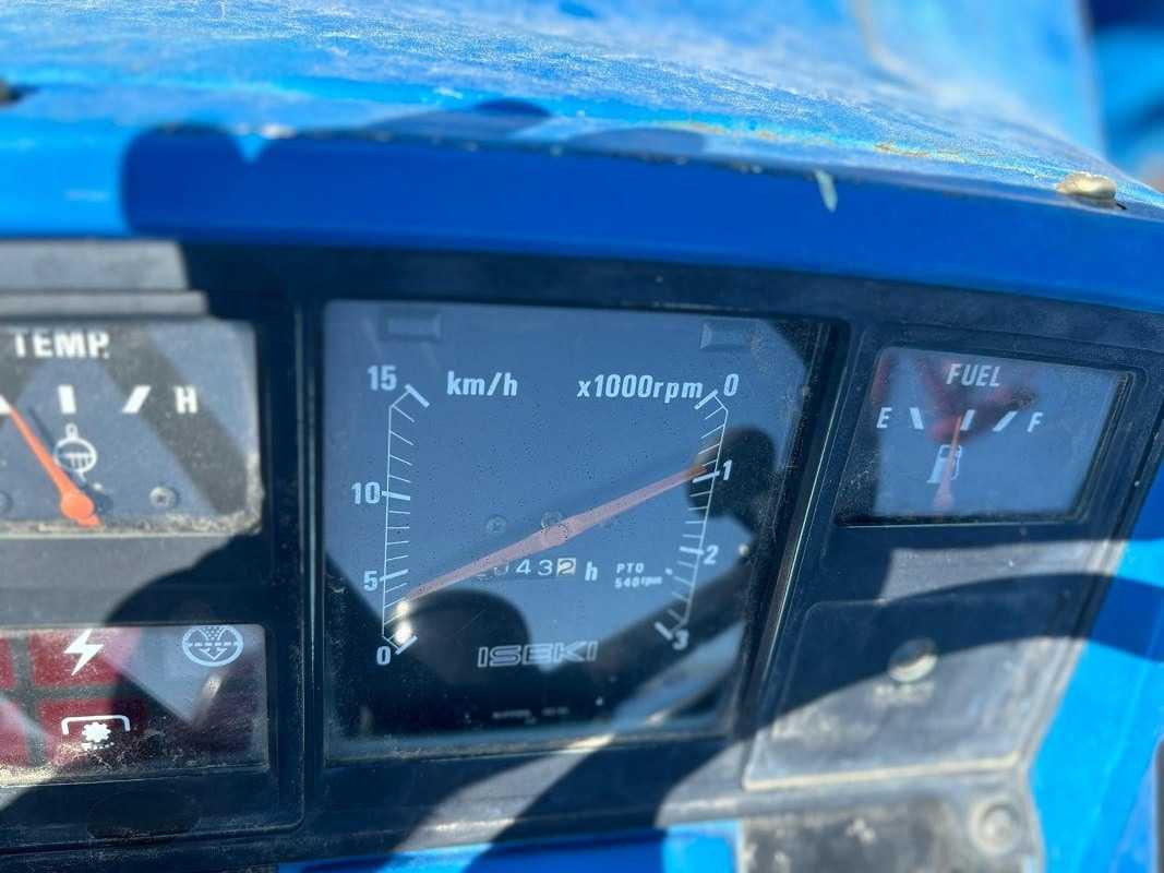 Tracteur agricole ISEKI 4-WHEEL DRIVE TRACTOR