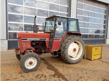 Tracteur agricole International 585