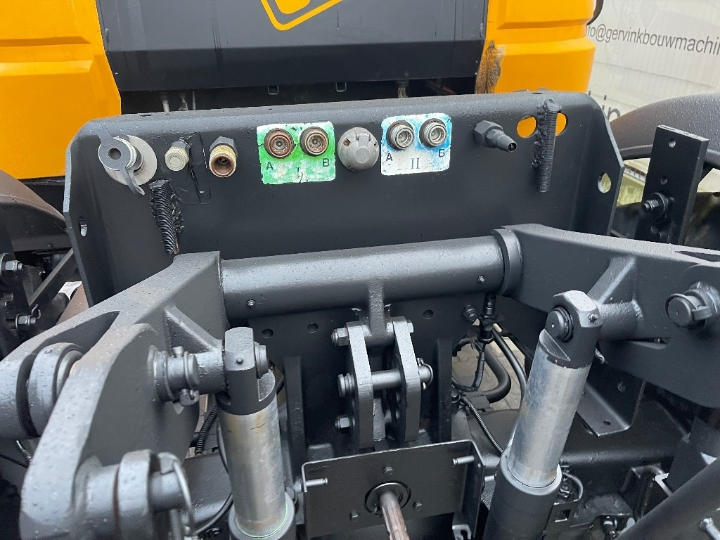Tracteur agricole JCB Fastrac 125