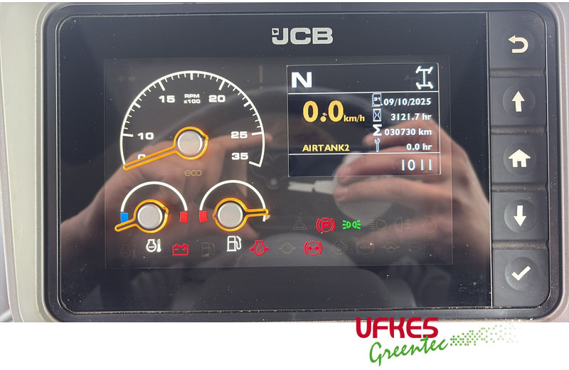 Tracteur agricole JCB Fastrac 4220 Chipper Combi