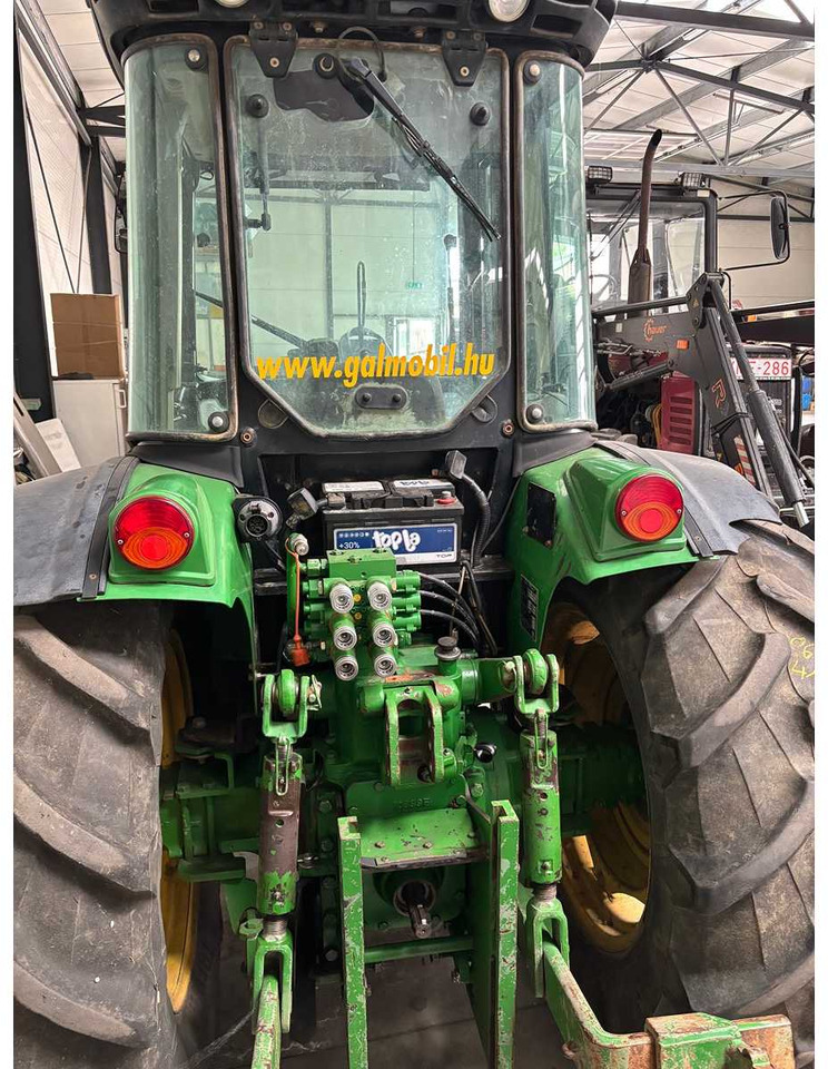 Tracteur agricole JOHN DEERE 5080GF TRAKTOR
