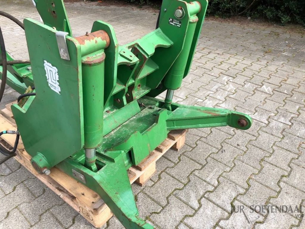 Tracteur agricole JOHN DEERE frontlinkage