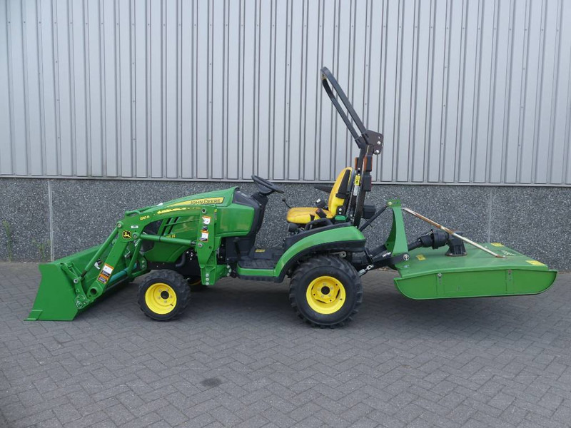 Tracteur agricole John Deere 1025 R
