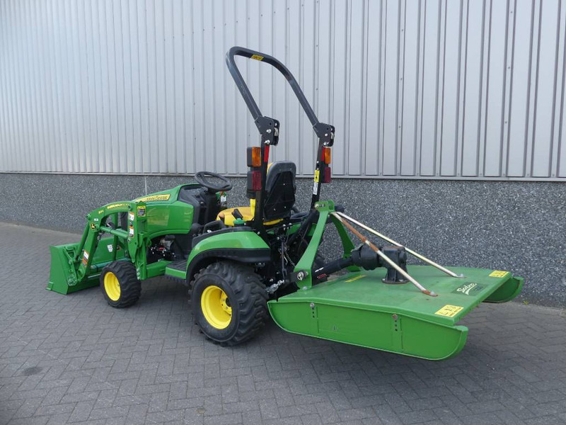 Tracteur agricole John Deere 1025 R