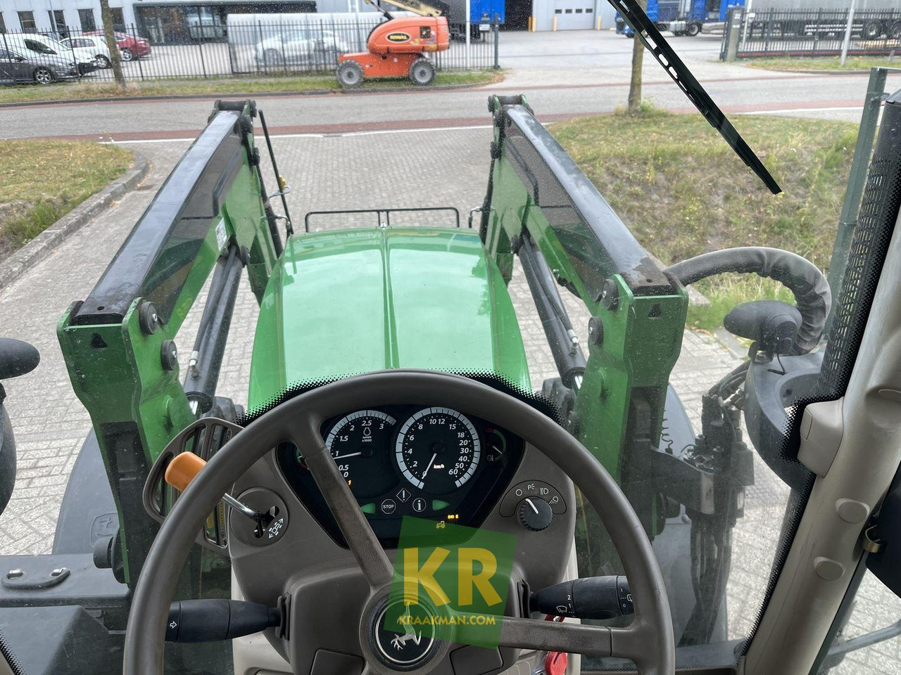 Tracteur agricole John Deere 6115R