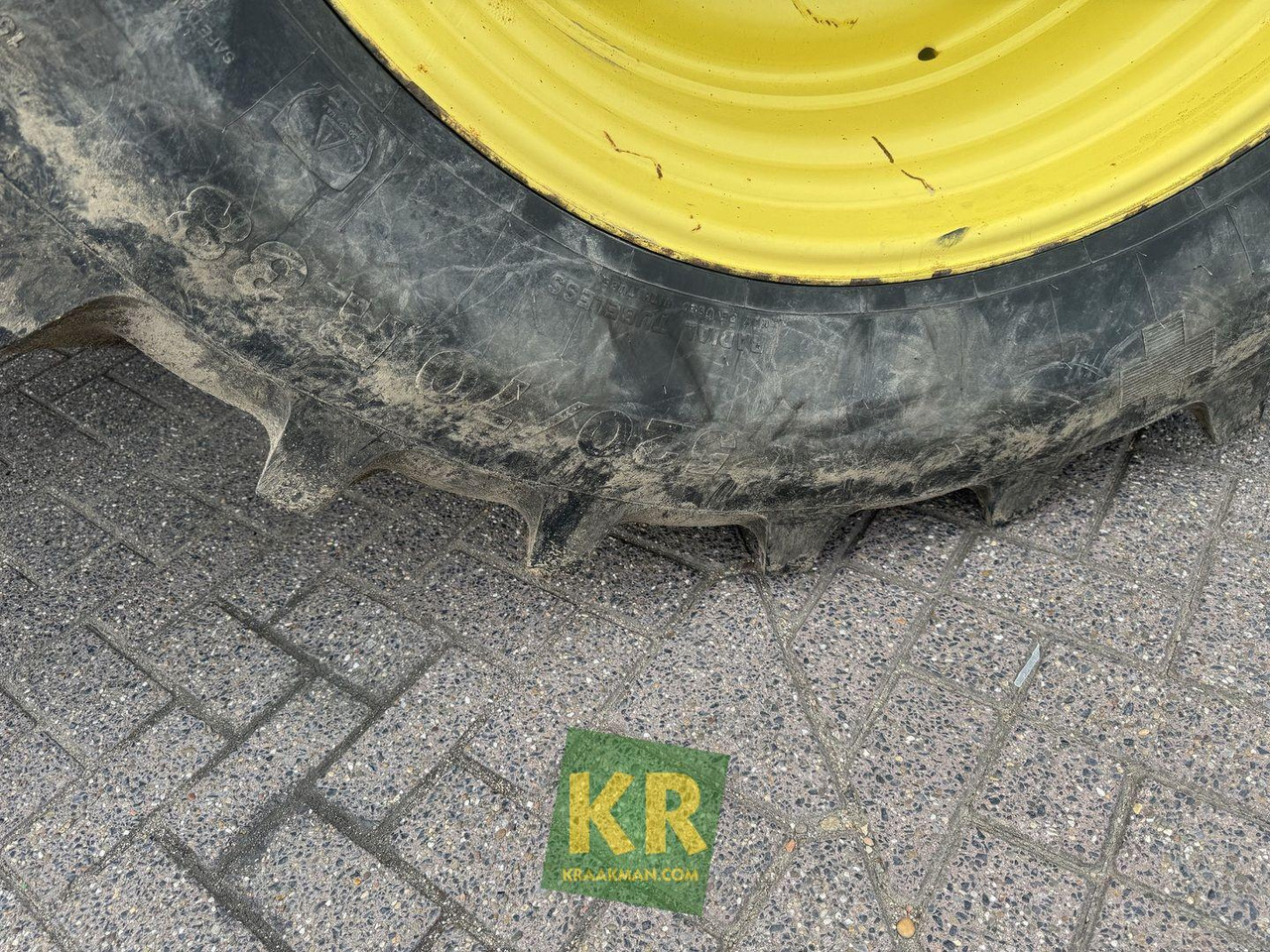 Tracteur agricole John Deere 6125R