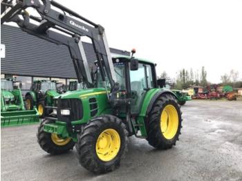Tracteur agricole John Deere 6130