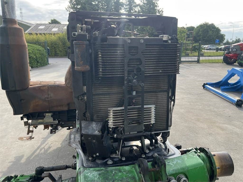 Tracteur agricole John Deere 6130r