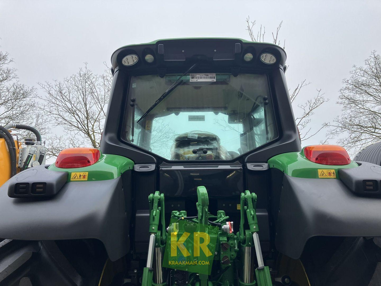 Tracteur agricole John Deere 6140M