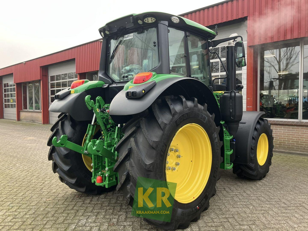 Tracteur agricole John Deere 6140M