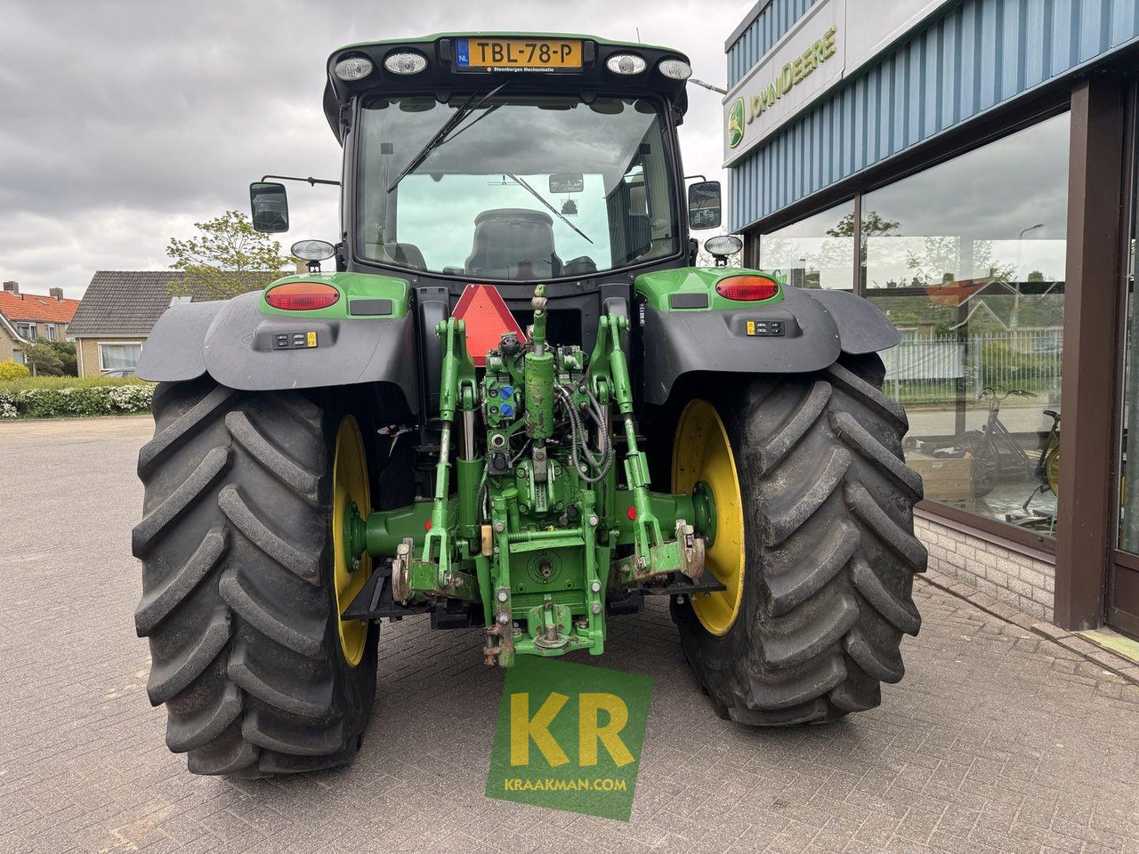 Tracteur agricole John Deere 6150R