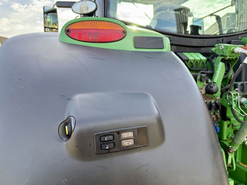 Tracteur agricole John Deere 6155R Autopowr