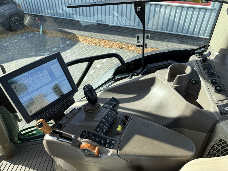 Tracteur agricole John Deere 6155R Autopowr