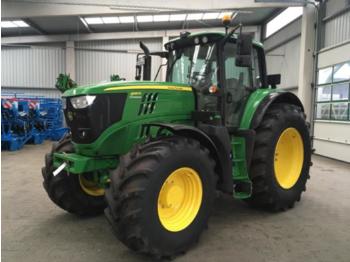 Tracteur agricole John Deere 6195M